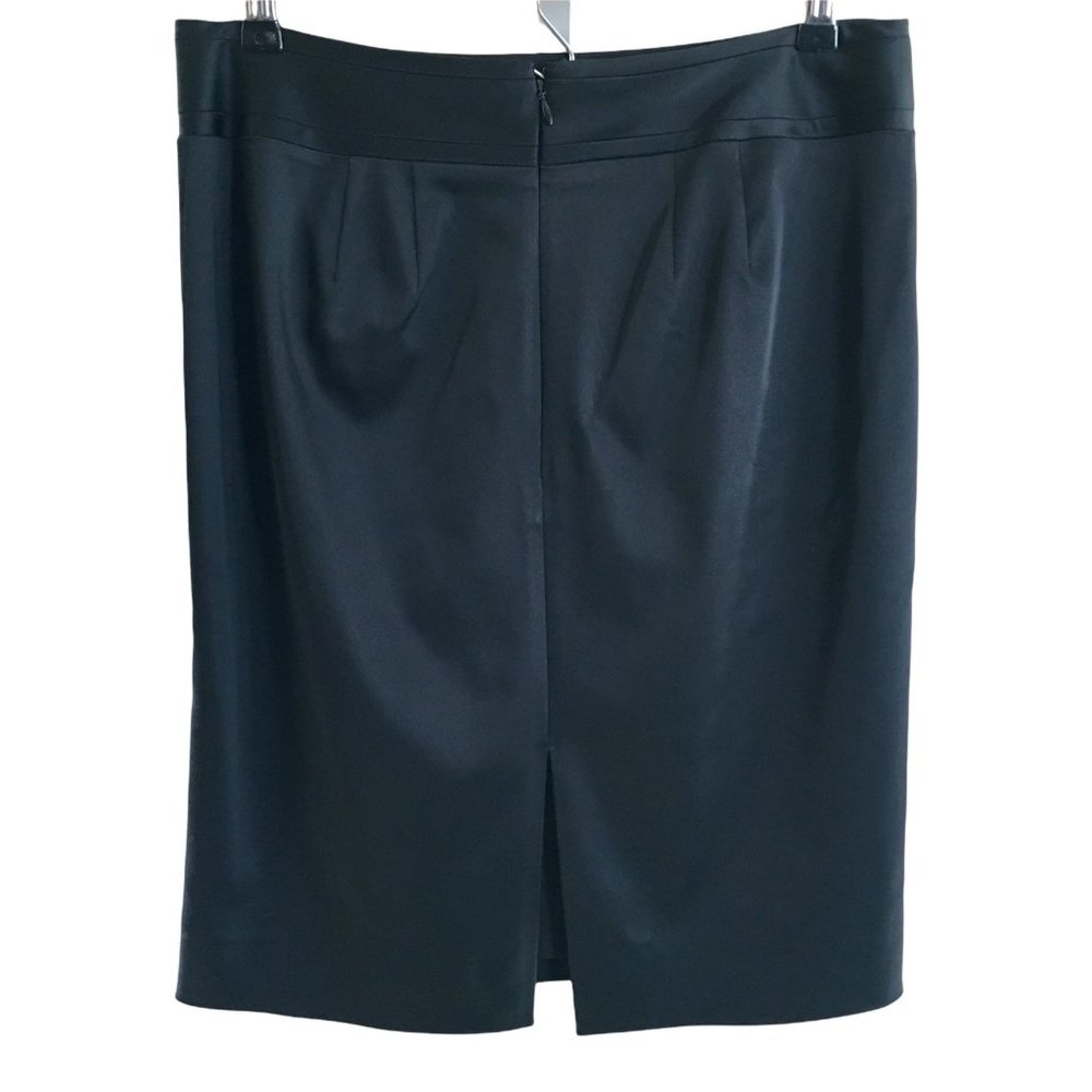 White House Black Market Pencil Skirt Solid Black Back Vent Career Work Size 6 - Picture 2 of 6